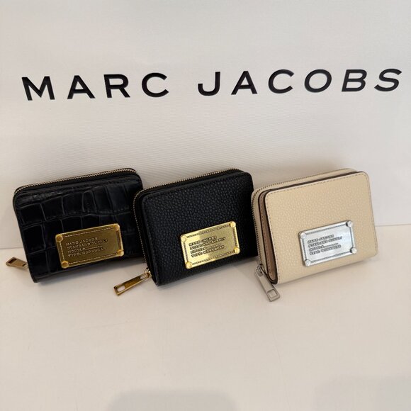 Marc Jacobs 4R5SMP088S01 The Plaza Bifold Wallet ‼️choose 1 color‼️ - Picture 1 of 15